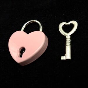 Mini Heart Padlock With Key Pink 1.5 Inch Lock For Luggage Diary Drawer